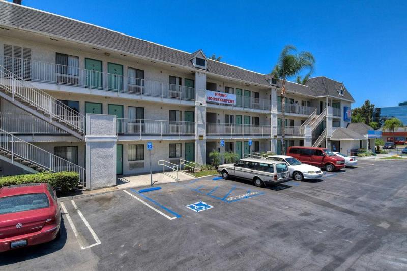 Motel 6-Anaheim, Ca - Buena Park Екстериор снимка