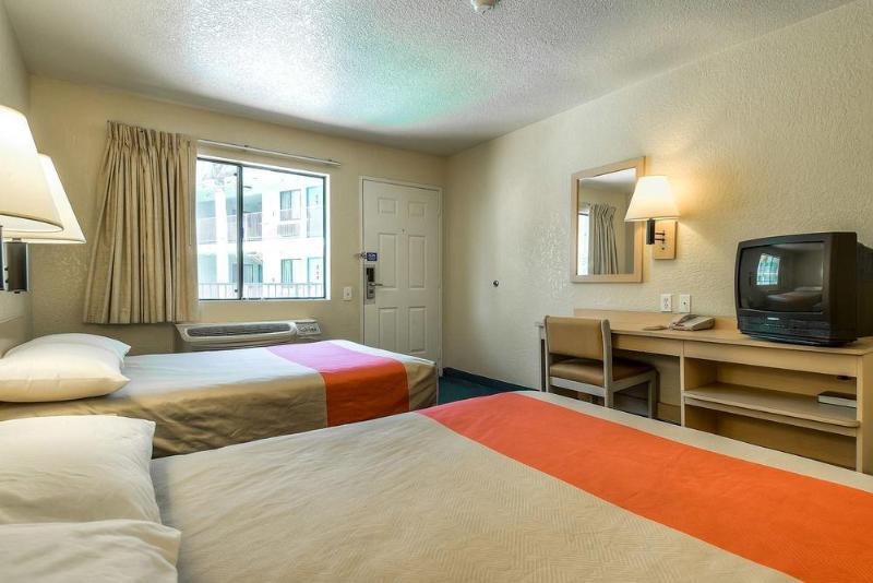 Motel 6-Anaheim, Ca - Buena Park Екстериор снимка